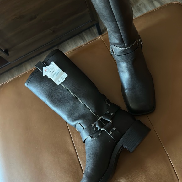 Moto Boots - Picture 2 of 6